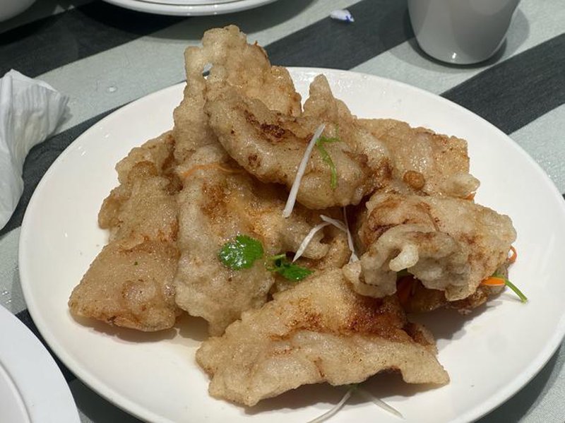 江阴烤鱼：色香味俱佳的美食体验